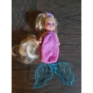 2000 Vintage Mattel Barbie Magical Mermaids Krissy Doll Only With Outfit & Crown
